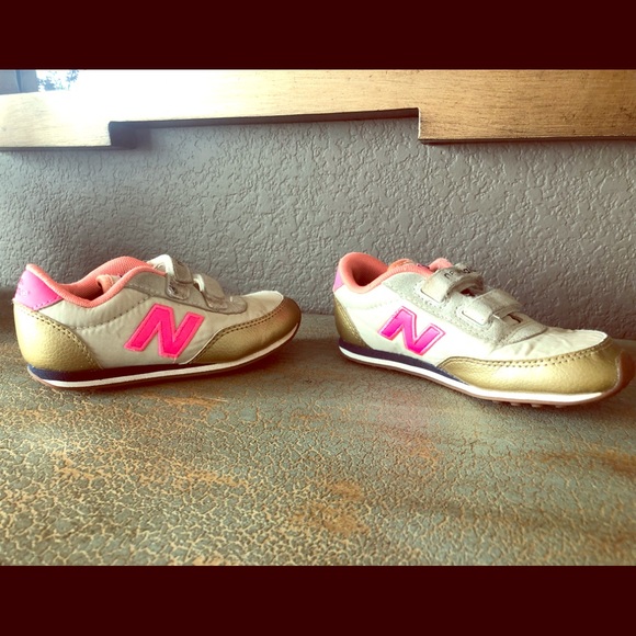 new balance kid sneakers